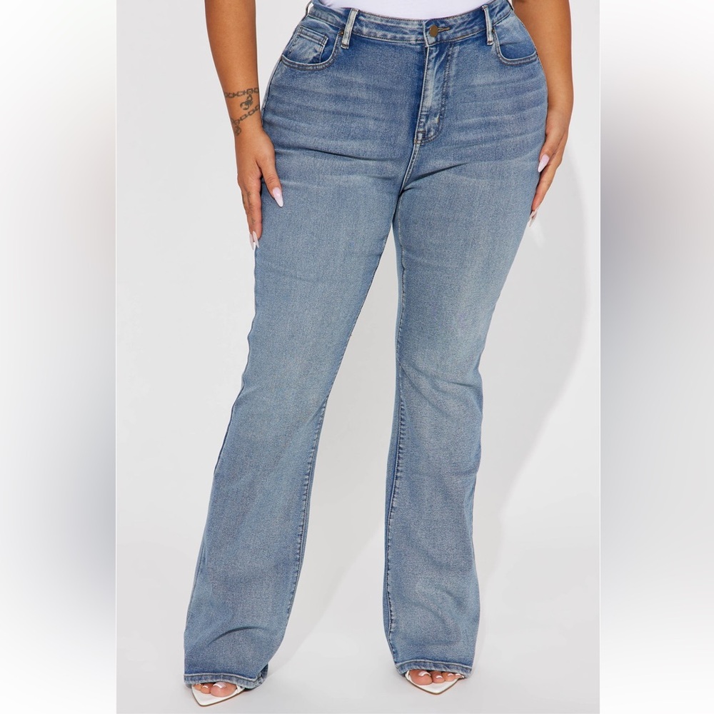 FashionNova Stretch Jeans